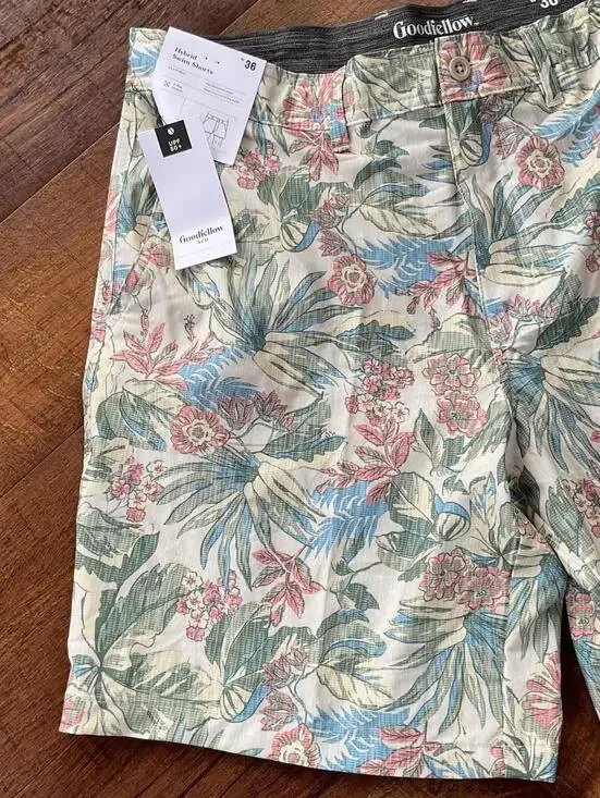 Super Nice! NWT Goodfellow & Co Hybrid Swim Shorts Size 36 Floral Print - Picture 4 of 7